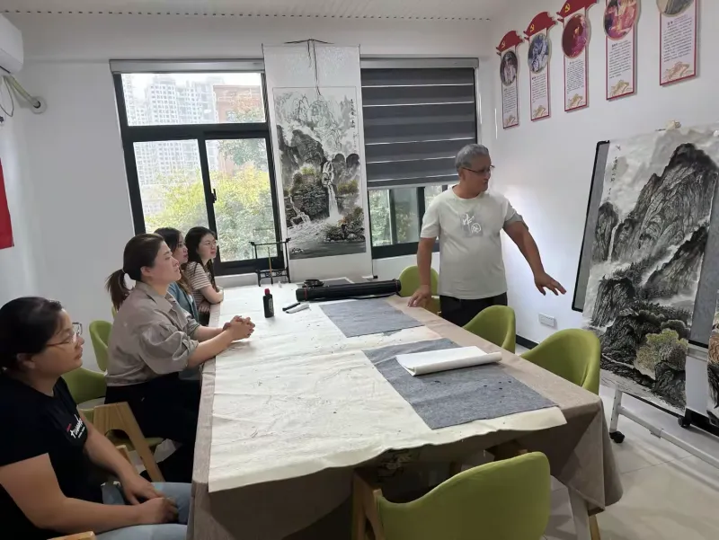 简篇-“乐学于境 悦享课堂”耿镇街道九境城社区老年公益课堂开课啦！